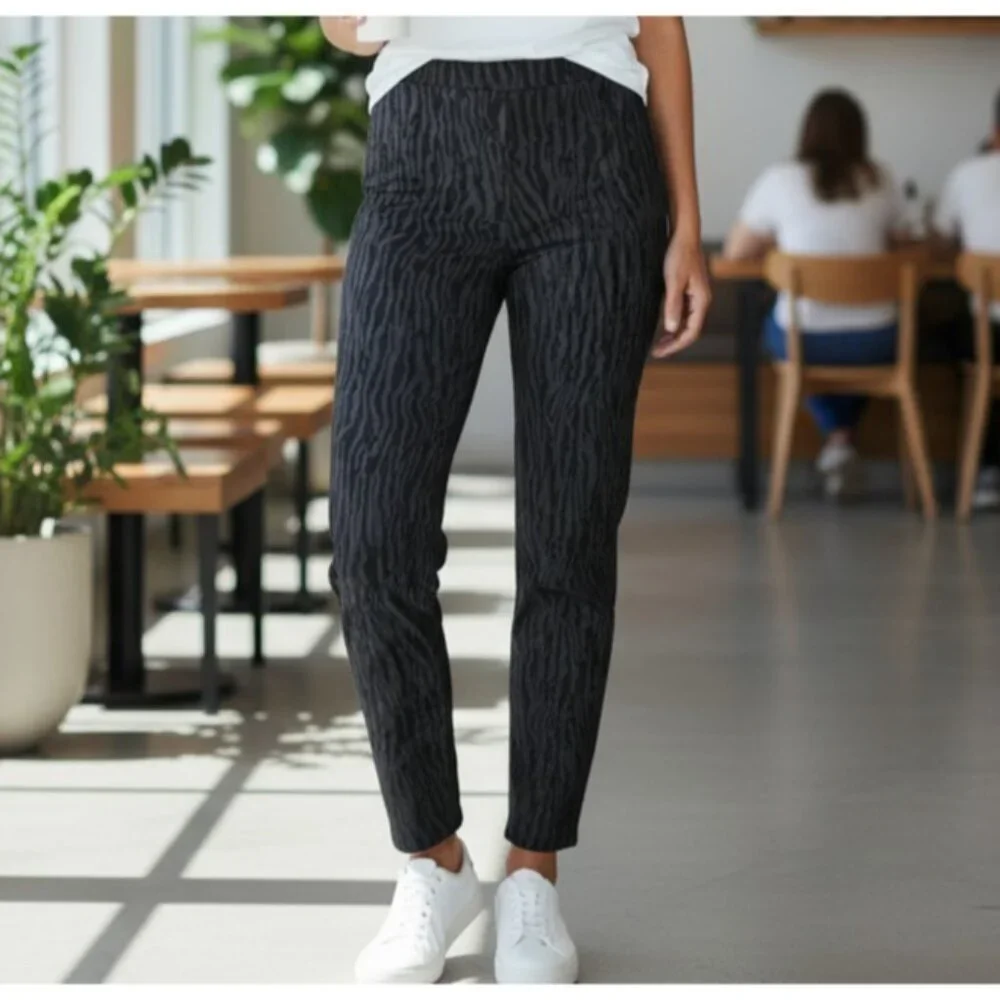 Soft Surroundings Super‎ Stretch Pull-On Ankle Pants Black XL Zebra Mob Wife